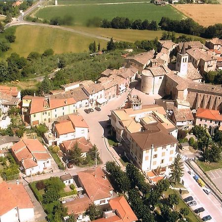 Angolo Del Gelsomino Castel Ritaldi Bagian luar foto